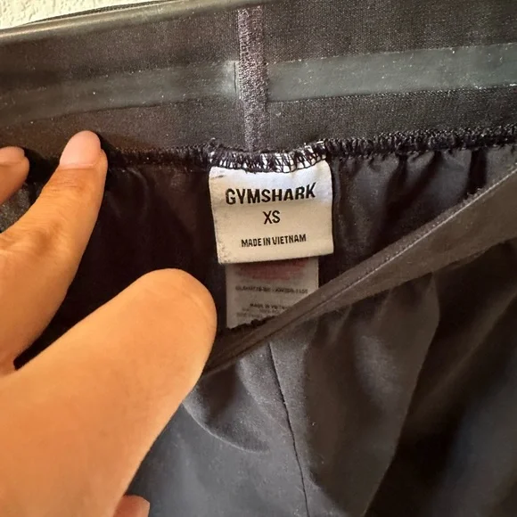 Gymshark Loose Fit Athletic Running Shorts
Black Like New Size XS - Picture 7 of 7